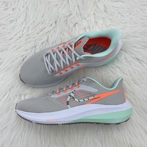 Women's Nike Pegasus 39 Premium Running Sneakers